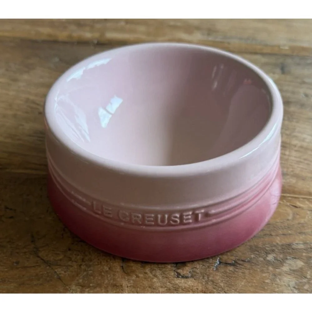 Le Creuset Stoneware Medium Feeding Bowl Pet Collection 18cm 450ml Pale Rose NEW